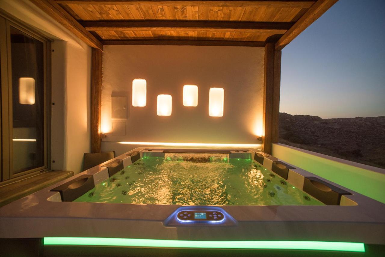Amallini Suites Mykonos Super Paradise Beach  Exterior photo