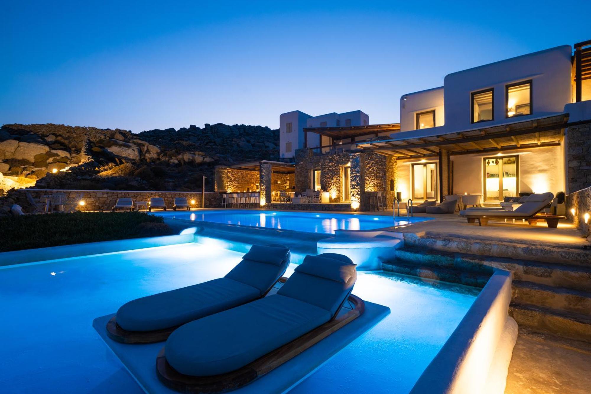 Amallini Suites Mykonos Super Paradise Beach  Exterior photo